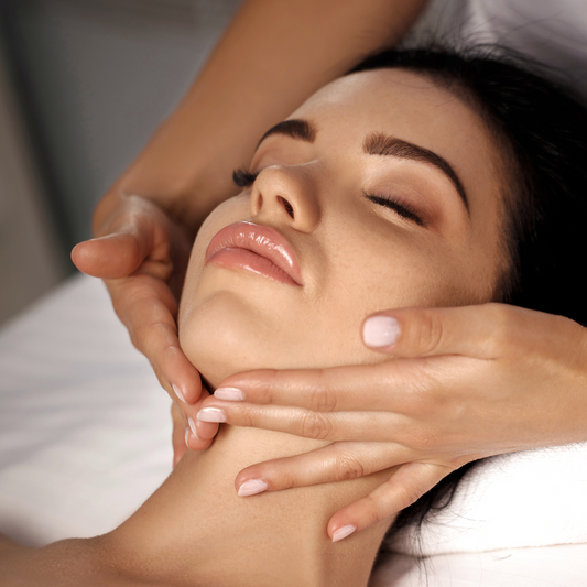 Diamond Glow Facial